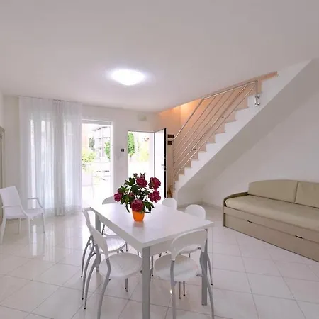 Acquamarina Holiday home