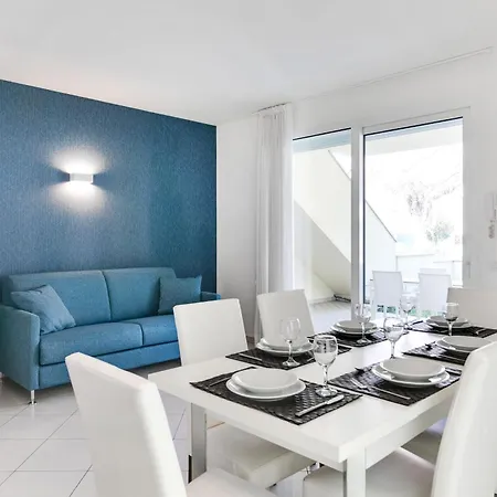 Residenza Acquamarina - Siroli Collection * 切尔维亚